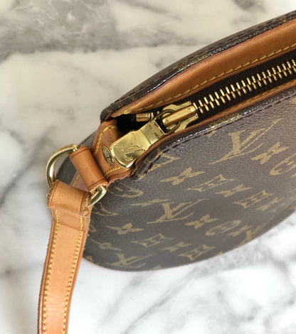 LOUIS VUITTON Monogram M51290 Drouot shoulder bag Brown vintage Old 48wbd2