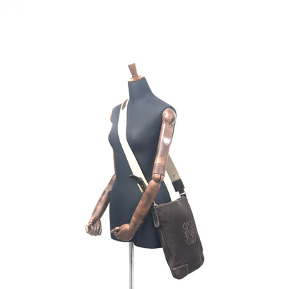 LOEWE Anagram logo Nubuck leather Shoulder bag Brown Vintage Old 2nkwhw