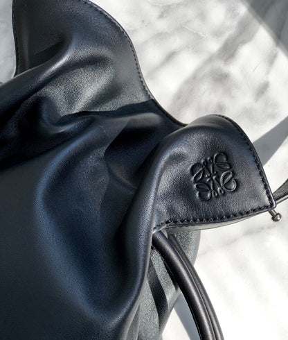 LOEWE Flamenco Knot Small Drawstring Shoulder bag Black 8v65a4