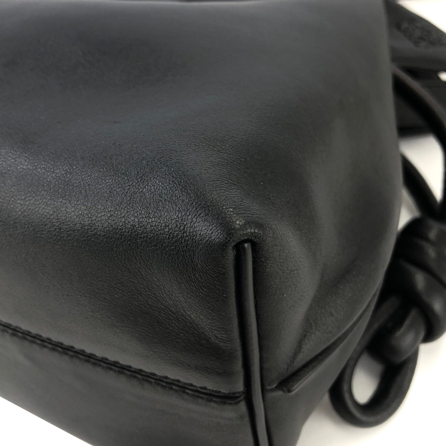 LOEWE Flamenco Knot Small Drawstring Shoulder bag Black 8v65a4