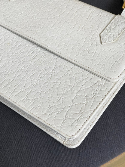 Yves Saint Laurent Embossed leather Shoulder bag White Vintage Old 66nwy8