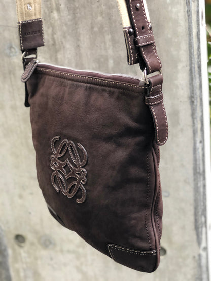 LOEWE Anagram logo Nubuck leather Shoulder bag Brown Vintage Old 2nkwhw