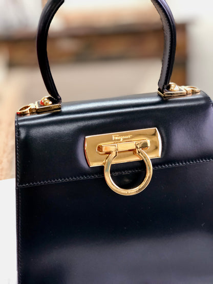 Salvatore Ferragamo Gancini 2Way Top handle Handbag Shoulder bag Black Vintage Old 5bnsnc