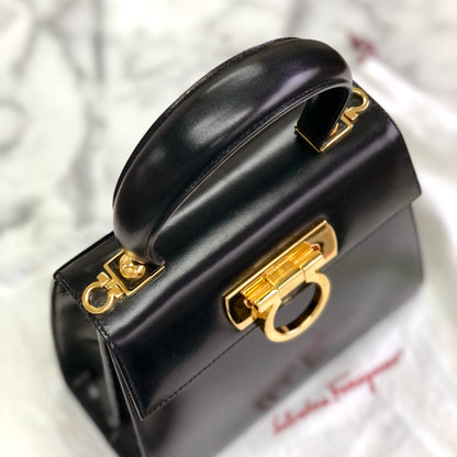 Salvatore Ferragamo Gancini 2Way Top handle Handbag Shoulder bag Black Vintage Old 5bnsnc