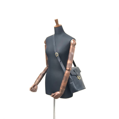 CELINE 馬蹄形斜背包單肩包 黑色 復古舊款 CELINE k6w24n