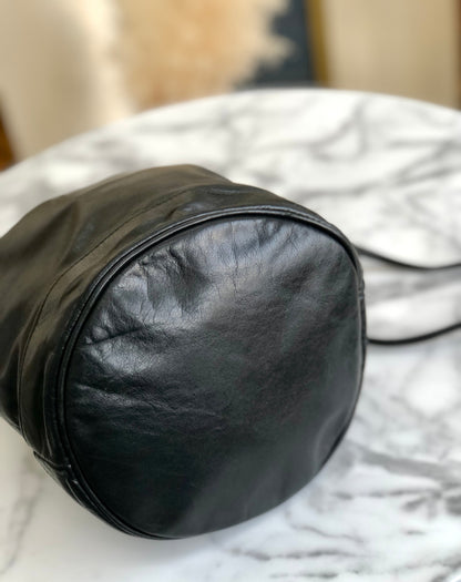 CELINE Blason Triomphe Drawstring Shoulder bag Black Vintage Old Celine jfgvrp