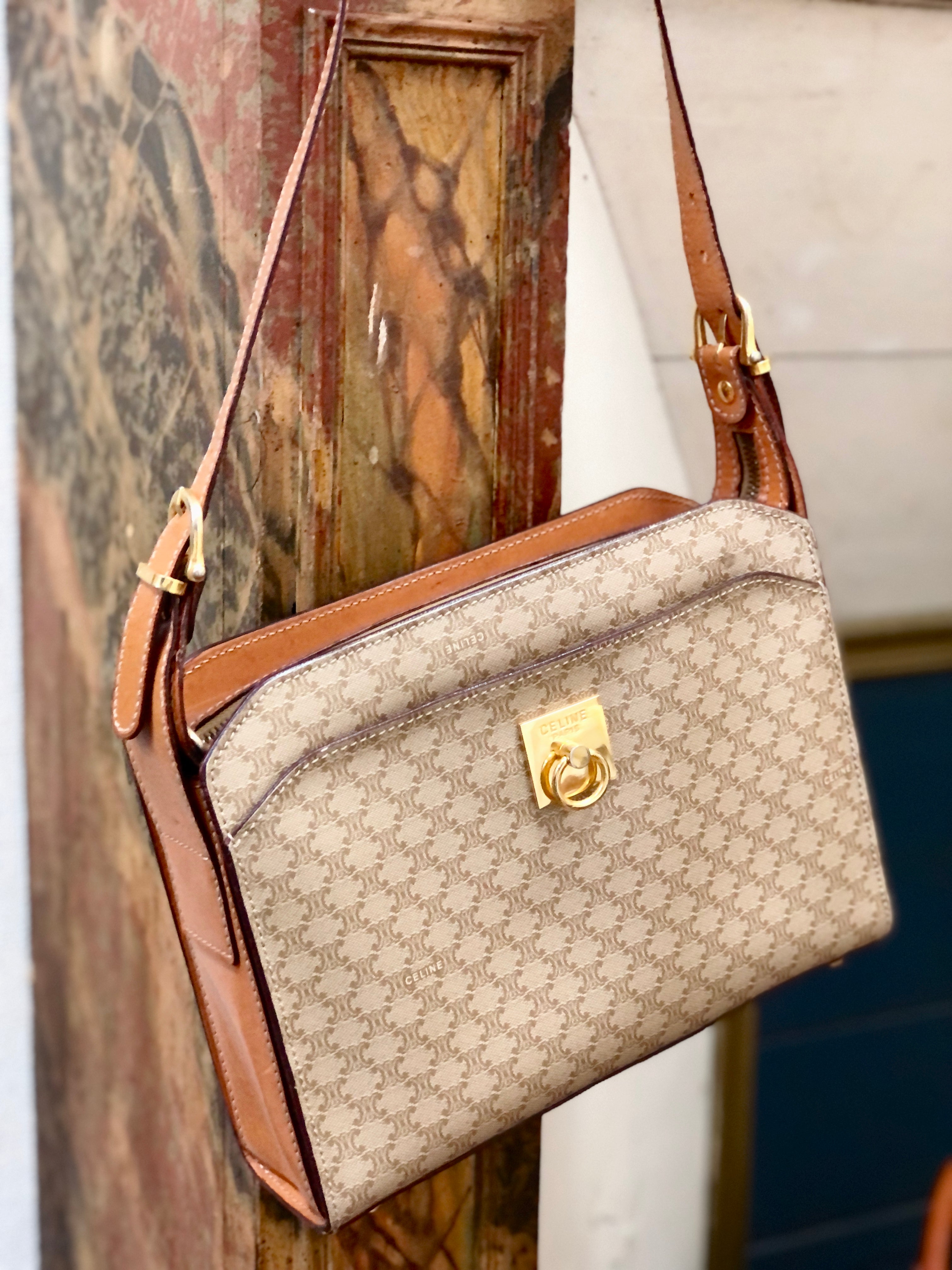 アンティーク雑貨 MM37 CELINE Macadam Mantel PVC Leather Shoulder Bag Beige Old Celine