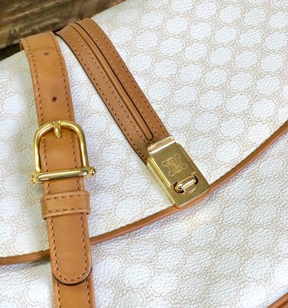 CELINE Macadam Blason Shoulder bag  White Old CELINE Vintage hd78ur