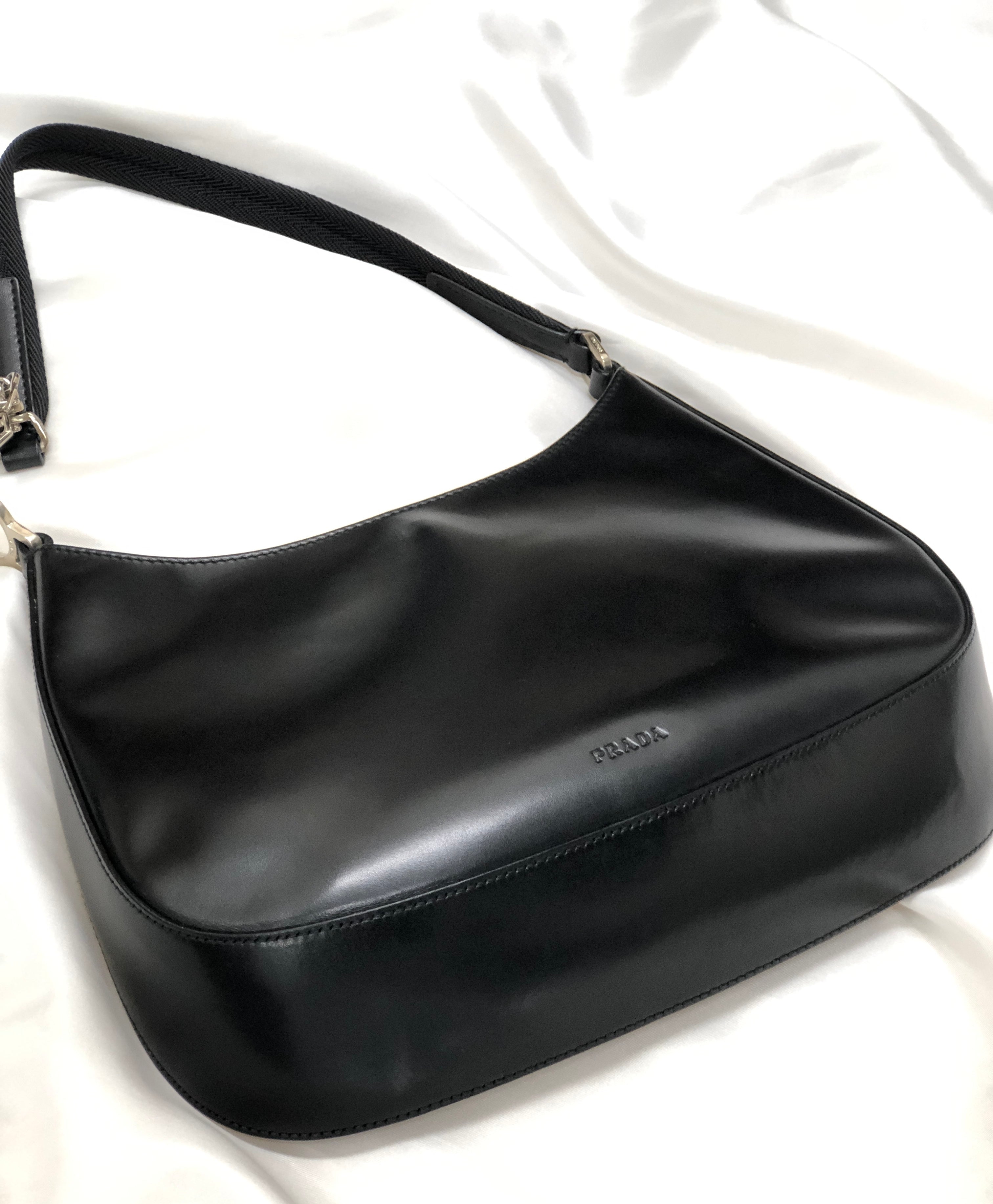 PRADA Leather Hobo bag Small Shoulder bag Handbag Black Vintage Old nuyxk5