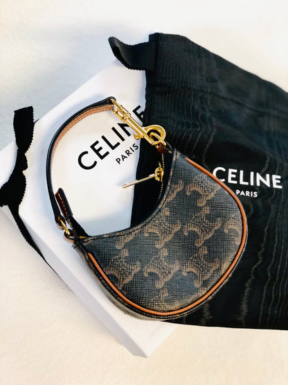 CELINE Triomphe AVA PVC Leather Micro Mini Coin Case Black Celine 3n7efx