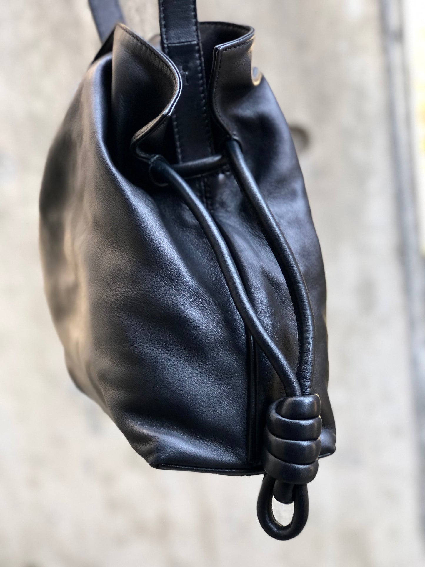 LOEWE Flamenco Knot Small Drawstring Shoulder bag Black Vintage y2228i