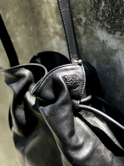 LOEWE Flamenco Knot Small Drawstring Shoulder bag Black Vintage y2228i