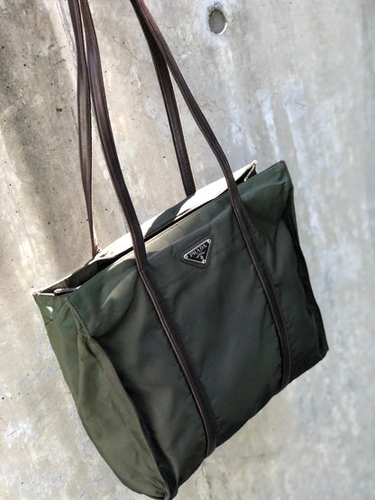 PRADA Triangle logo Nylon Tote bag Olive Vintage 5j2rsr