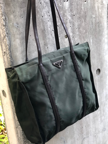 PRADA Triangle logo Nylon Tote bag Olive Vintage 5j2rsr