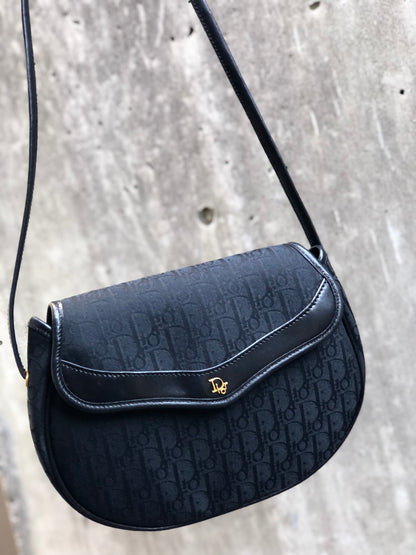 Christian Dior Logo Trotter 提花斜背包 黑色 復古 舊款 ypb2ed