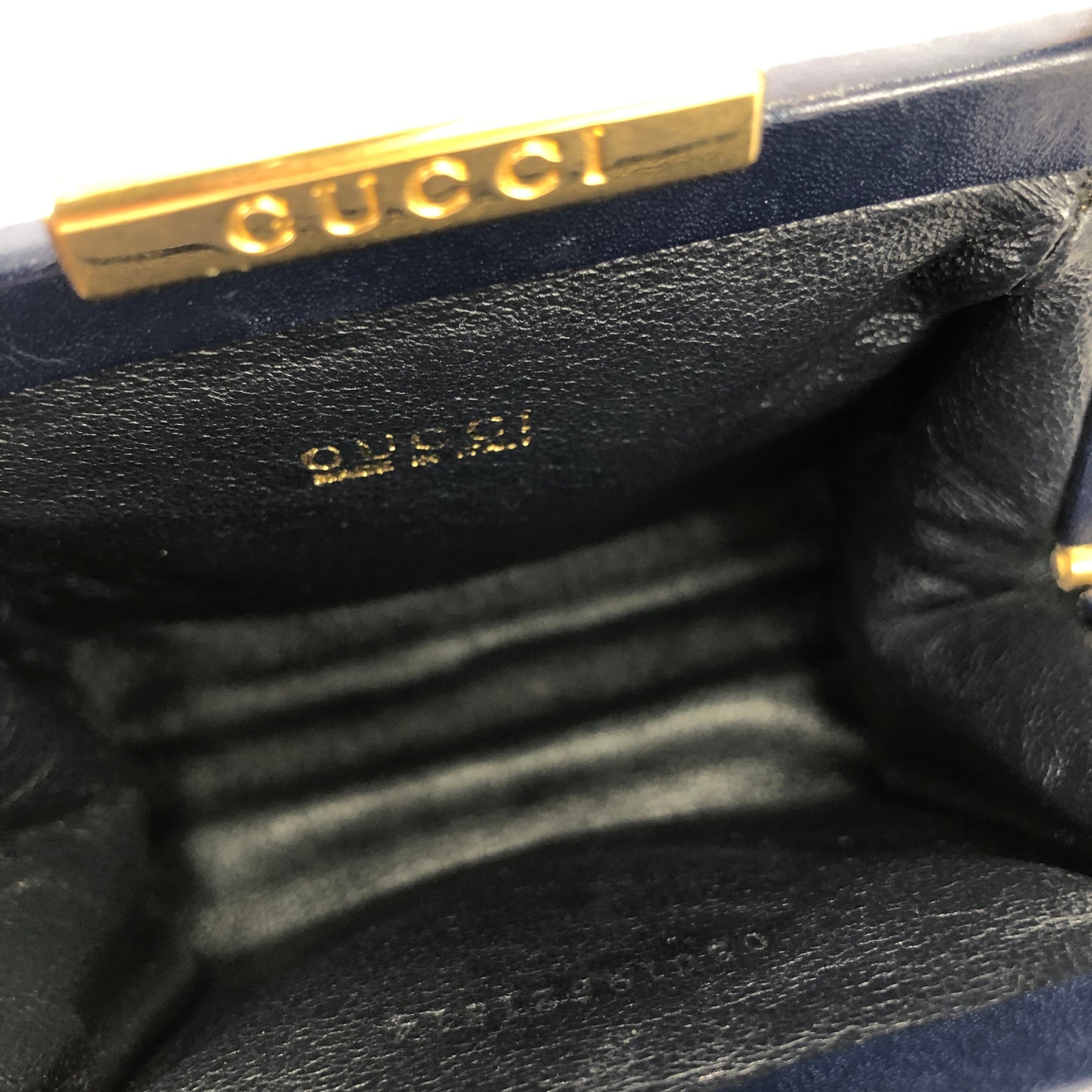 GUCCI Logo Unborn Calf Clasp Crossbody Small Shoulderbag Navy Vintage Old Gucci w4fitj