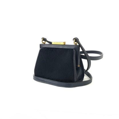 GUCCI Logo Unborn Calf Clasp Crossbody Small Shoulderbag Navy Vintage Old Gucci w4fitj