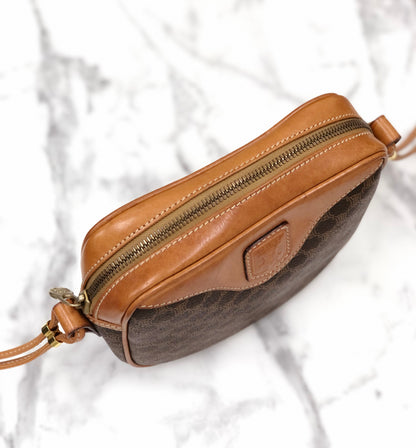 CELINE Macadam Crossbody Small Shoulder bag Brown Vintage Old CELINE 2vu48h
