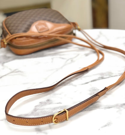 CELINE Macadam Crossbody Small Shoulder bag Brown Vintage Old CELINE 2vu48h