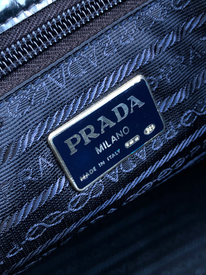 PRADA Triangle logo Patent leather Shoulder bag Tote bag Black Vintage Old sai37n