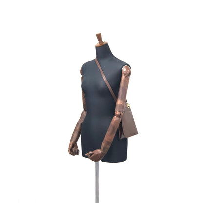 GUCCI Circle logo Leather Shoulder bag Brown Vintage Old gucci k4kfrm