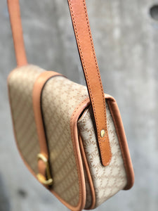 CELINE Macadam Front buckle Flap Shoulder bag Beige Vintage Old CELINE fmufdh