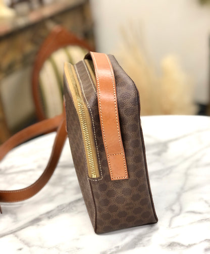 CELINE Macadam Square Crossbody Shoulder bag Brown Vintage Old CELINE 25tn36