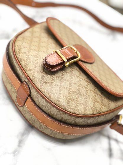 CELINE Macadam Crossbody Small Shoulder bag Beige Vintage Old CELINE 8icjt7