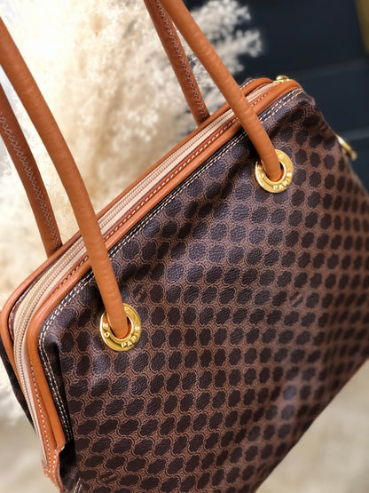 CELINE Macadam Circle logo Shoulder bag Brown Vintage Old Celine uxhuug