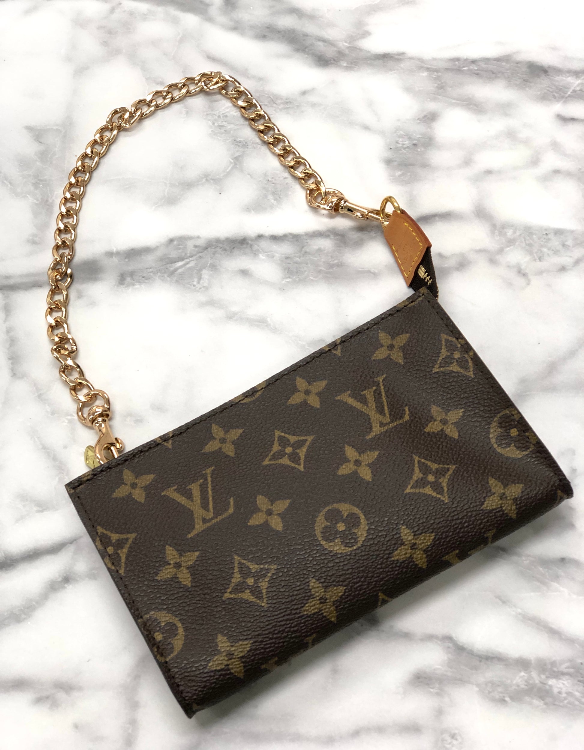 Louis Vuitton, Monogram Chain It Bag