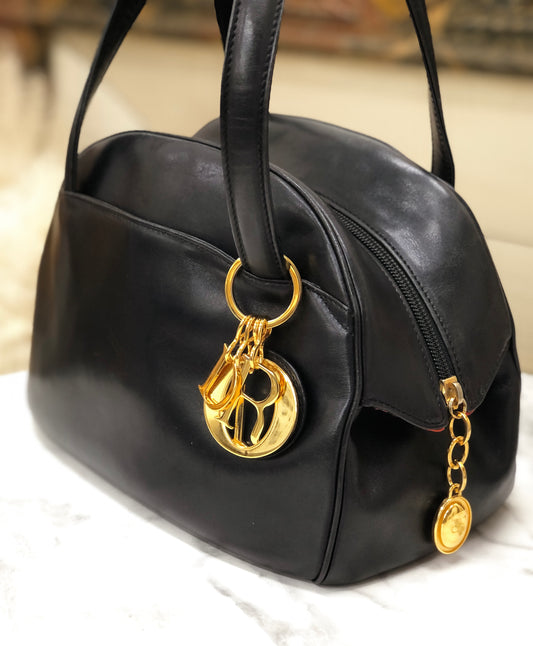 Christian Dior – tagged handbag – VintageShop solo