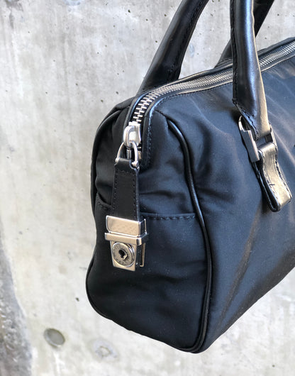 Bottega Veneta Logo Nylon Handbag Mini Boston bag Black Vintage Old dkdbsa