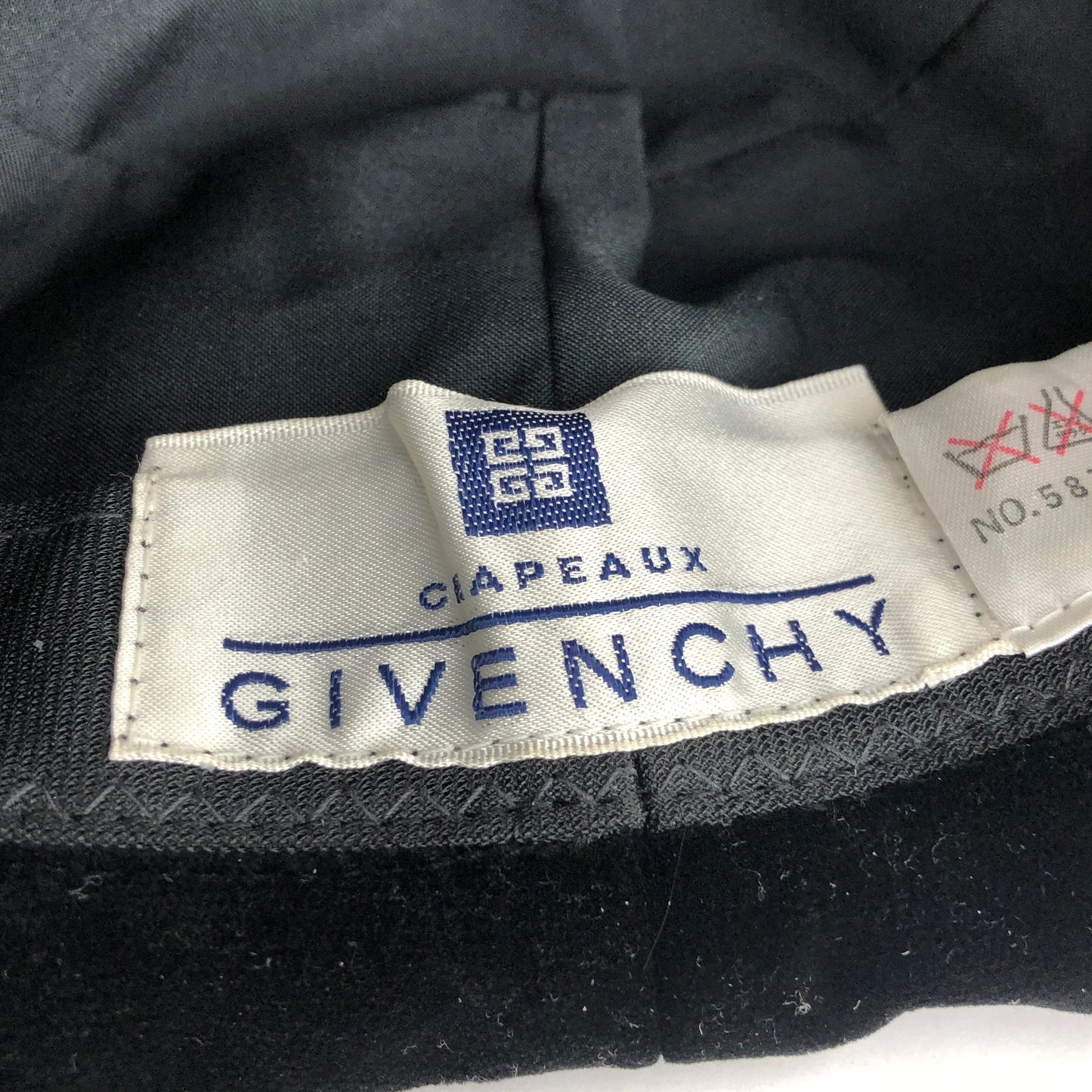 GIVENCHY Logo Velour Hat Black Vintage Old c3eu3p