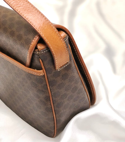 CELINE Macadam Blason embossed Flap Crossbody Shoulder bag Brown Vintage Old Celine 55cwnj