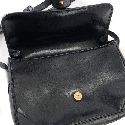 GUCCI Front buckle Leather Shoulder bag Black Vintage Old gucci dh3urc