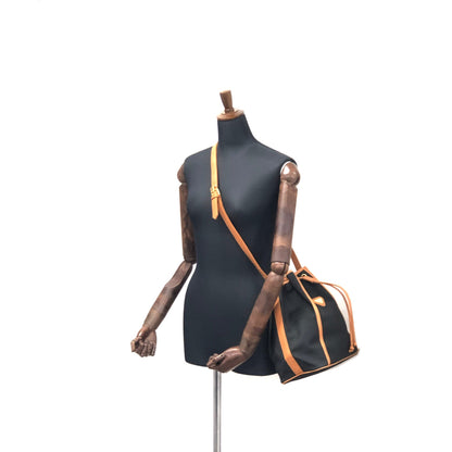 Yves Saint Laurent Triangle logo Drawstring Shoulderbag Black Vintage Old YSL xsyy46