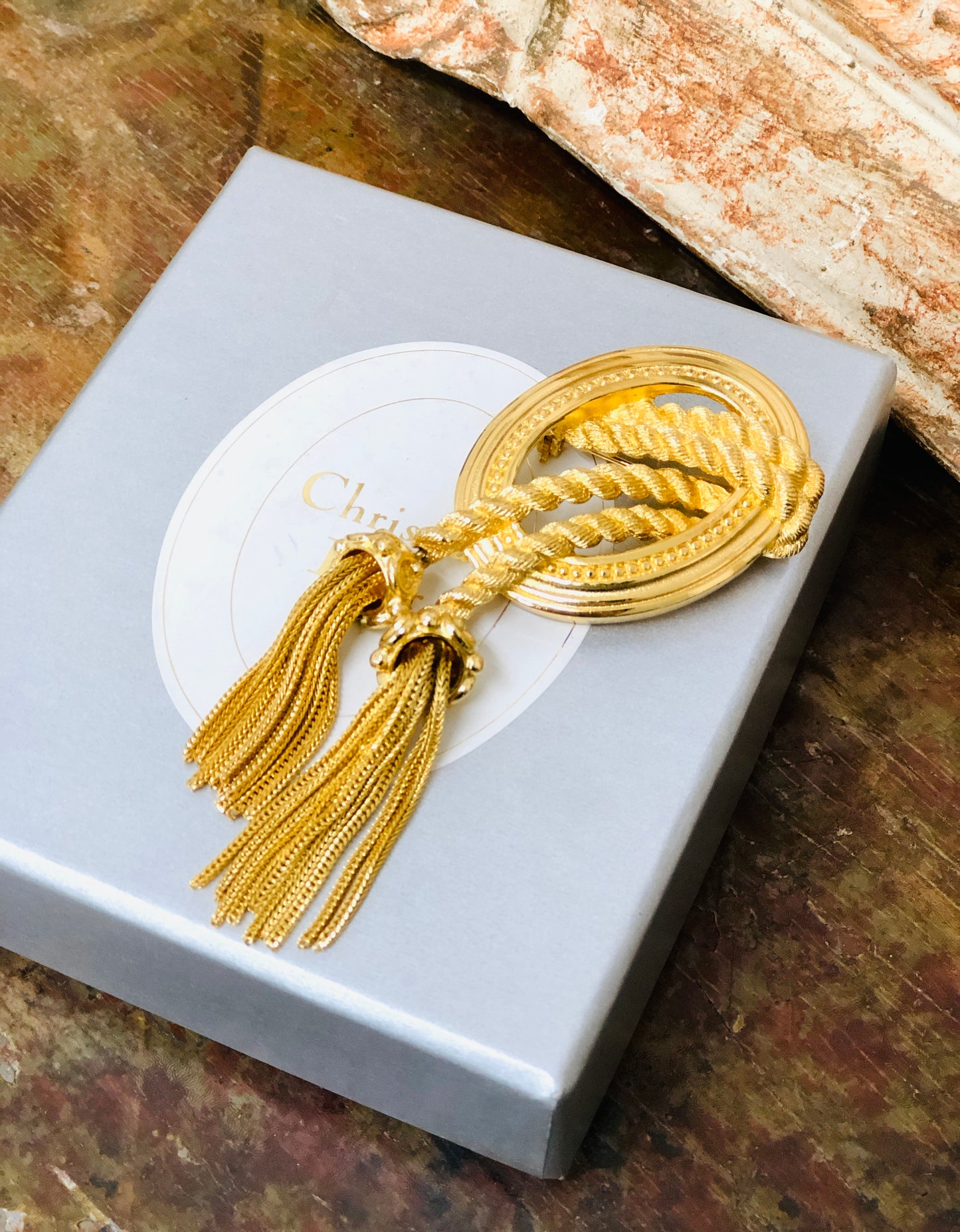Christian Dior Tassel Brooch Gold Accessory Vintage old rwznhe