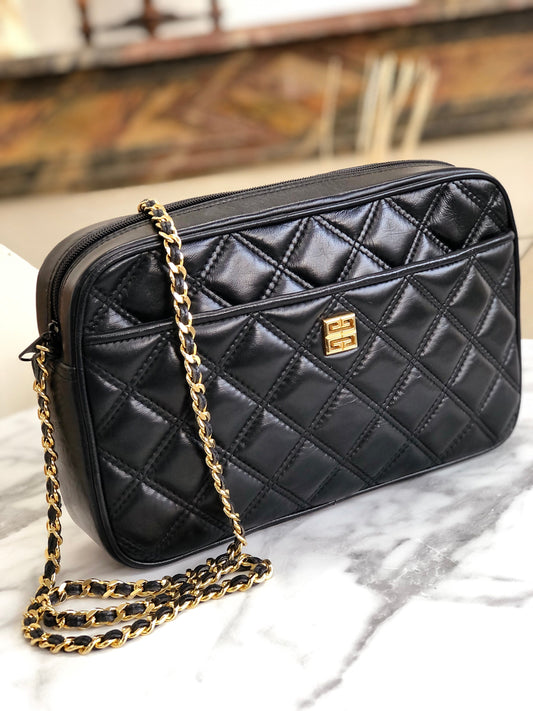 GIVENCHY Logo Quilted Leather Chain Shoulder bag Black Vintage Old aw5cyu