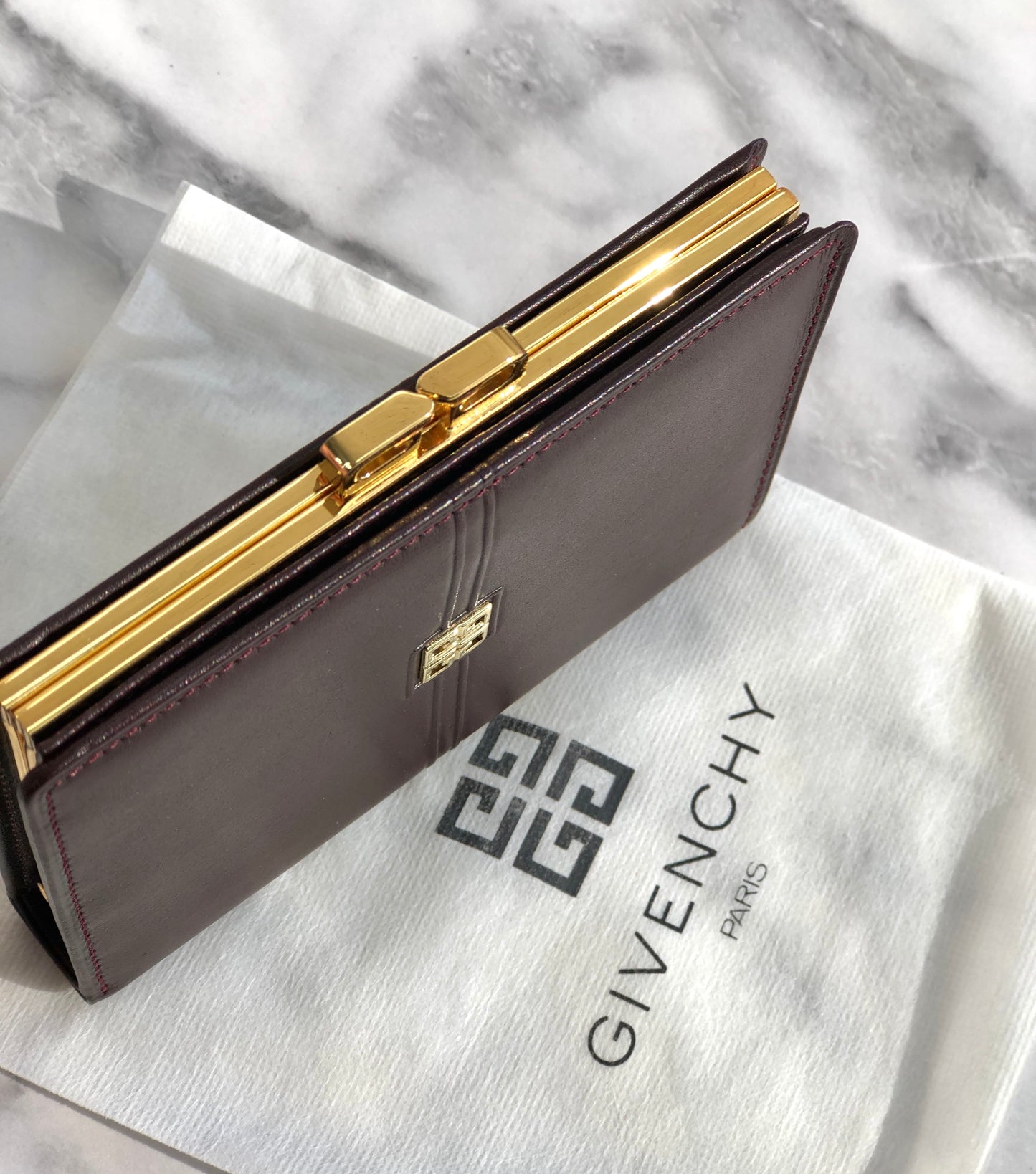 GIVENCHY Logo Clasp Compact wallet Brown Vintage Old gk648r