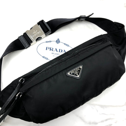 Prada Logo Plate Front Pocket Nylon sling bag Waist bag Shoulder bag Black Vintage cz3wj5