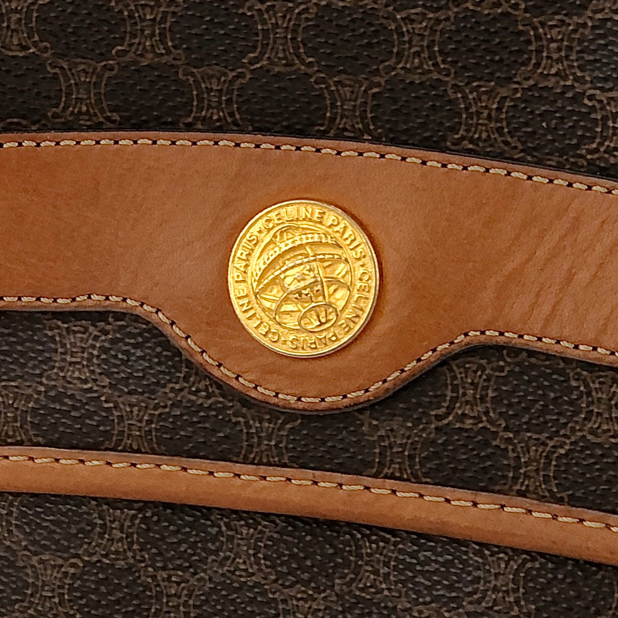 CELINE Macadam Coins Crossbody Shoulder bag Brown Vintage Old CELINE hkvufa