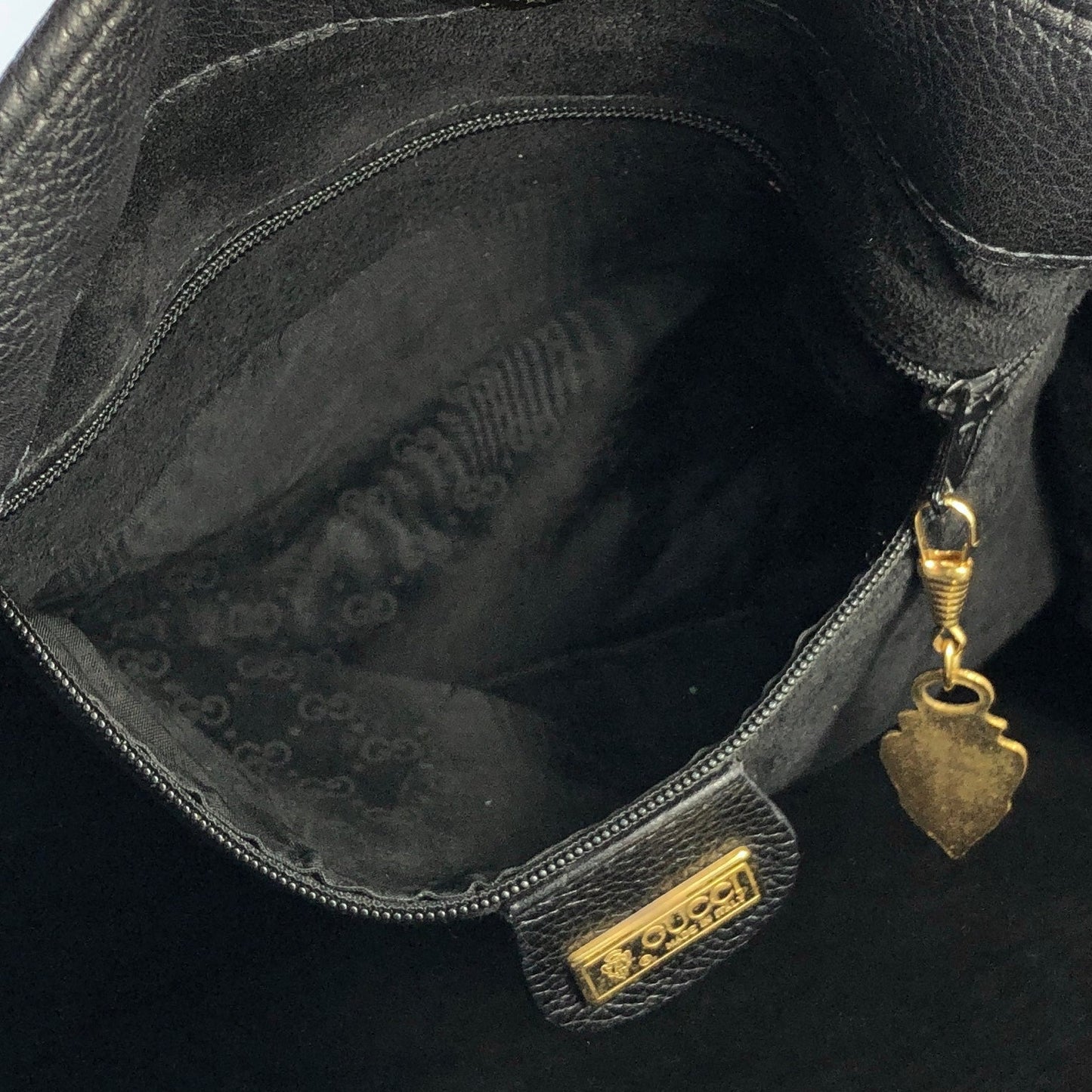 GUCCI Logo Drawstring Shoulder bag Black Vintage Old Gucci 3kemyv