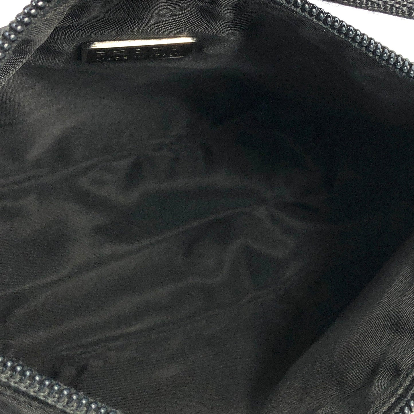 PRADA Triangle logo Nylon Small Handbag Black Vintage zxc8ev