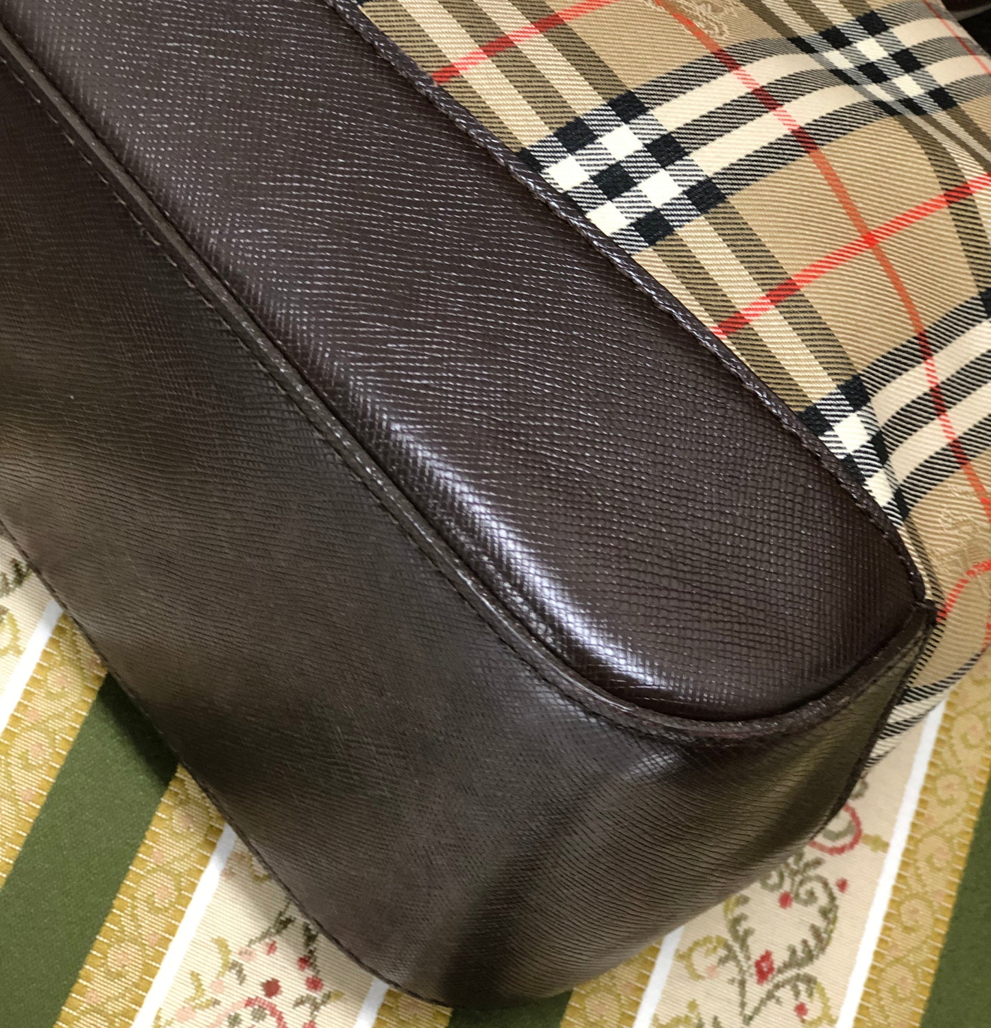 Burberrys Burberry Classic Check Circle Charm Canvas Leather Handbag Beige Black vintage Old xi5ckx