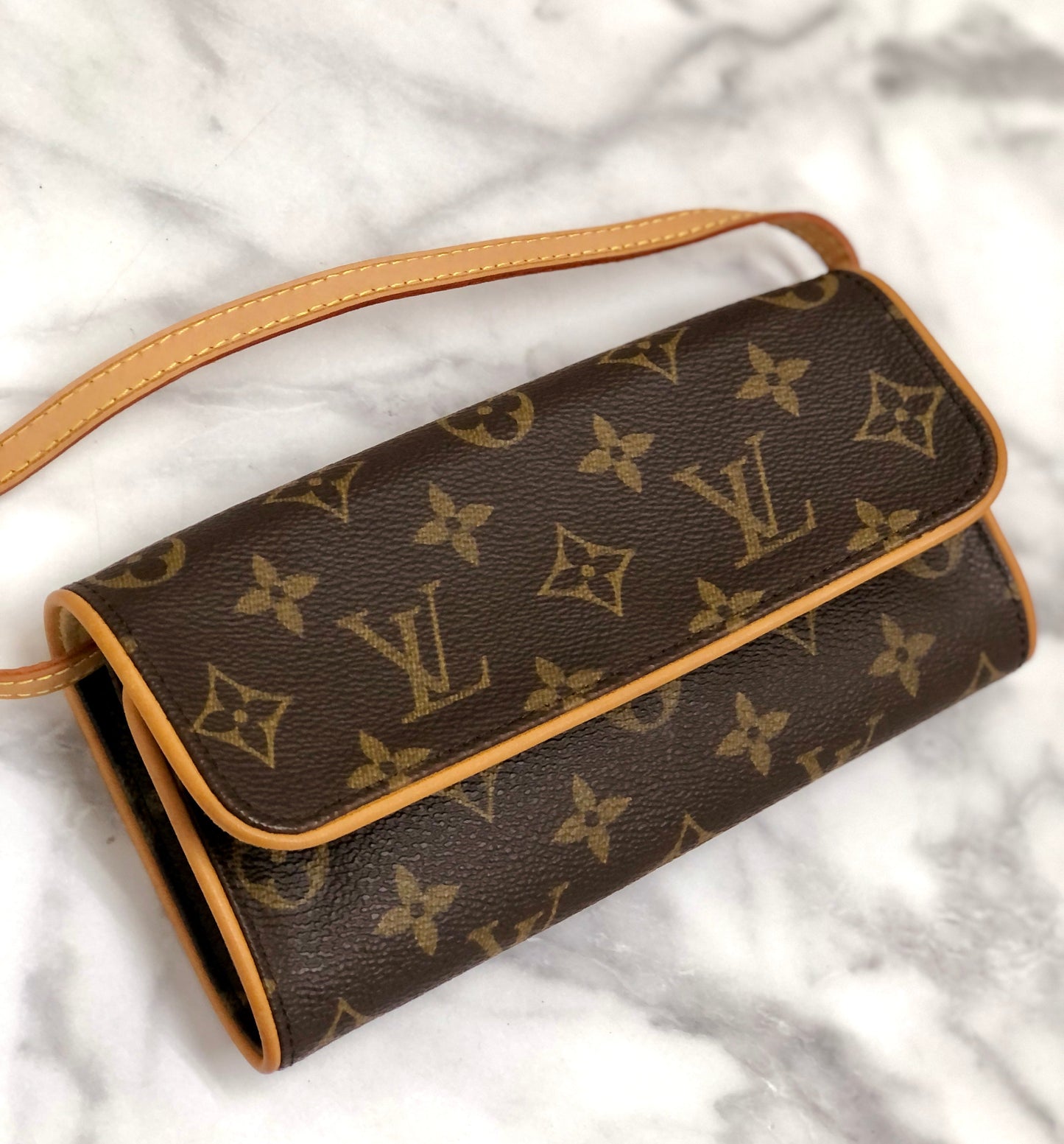 LOUIS VUITTON Monogram Twin PM M51854 Small Shoulderbag Brown Vintage Old 2bpr5h