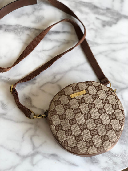 GUCCI Logo Plate GG Canvas Leather Circle Round Mini Bag Pochette Shoulder Bag Beige Brown Vintage Old Gucci fpg7wa