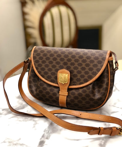 CELINE Macadam Blason logo Crossbody Shoulder bag Brown vintage Old Celine uytsw2