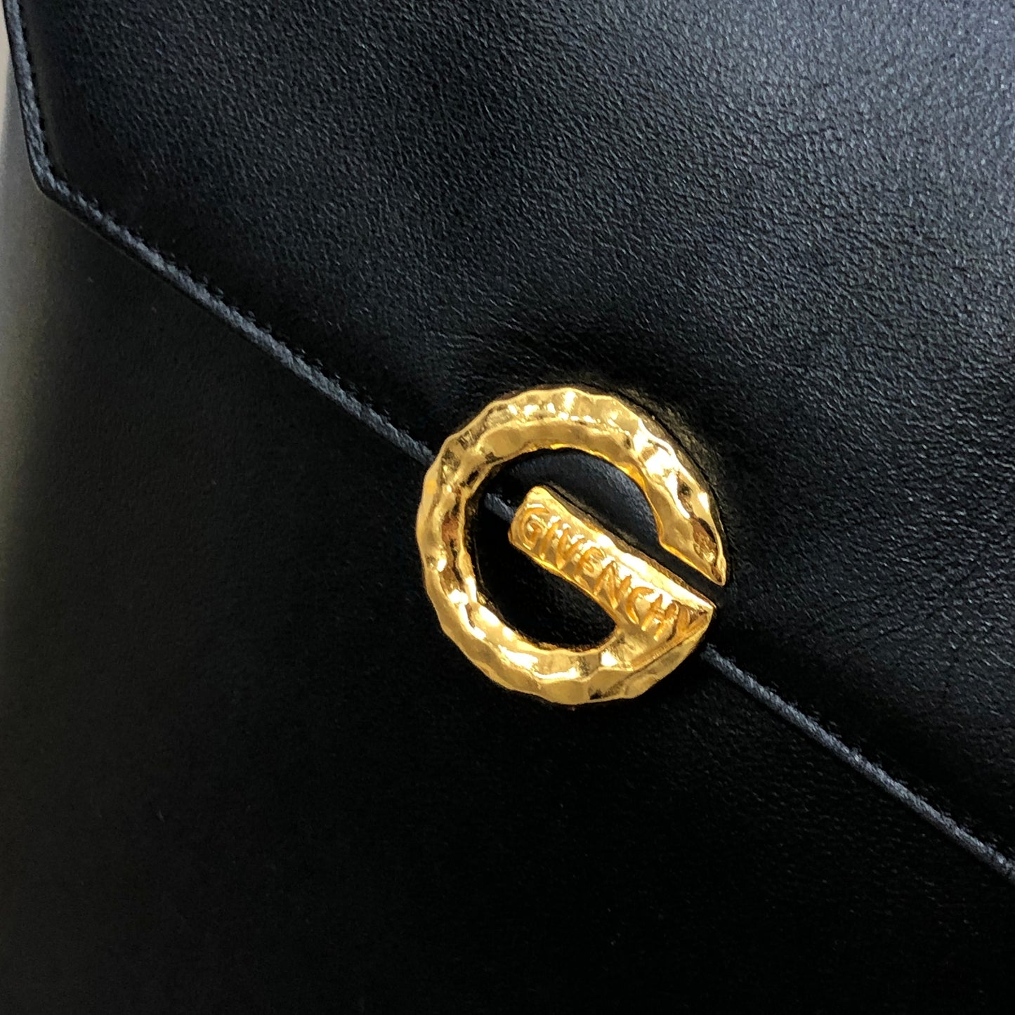 GIVENCHY G logo Bucket Shoulder bag Black Vintage Old tsdz4c