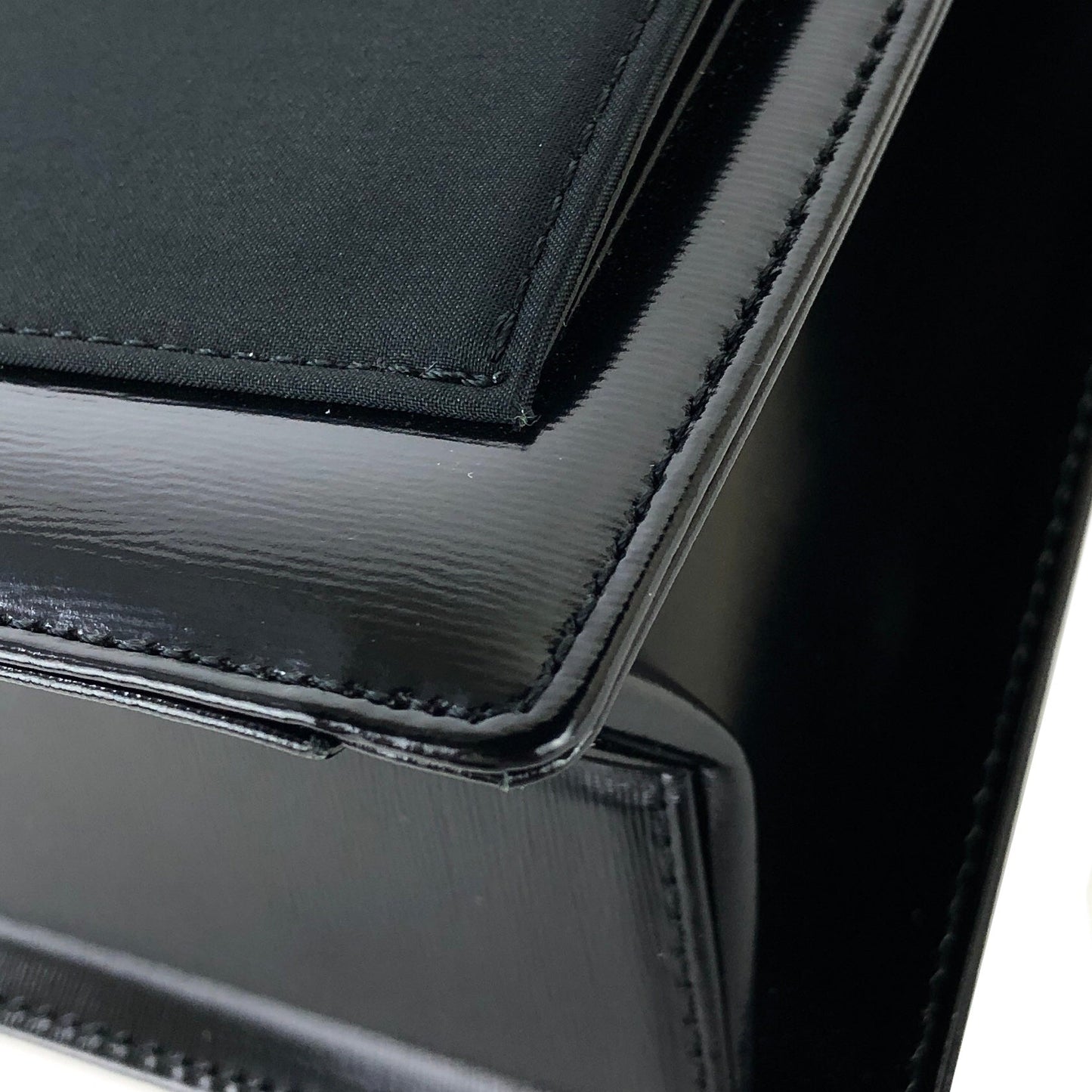Yves Saint Laurent Embossed logo 2Way Handbag Shoulderbag Black Vintage Old YSL k2vwfa