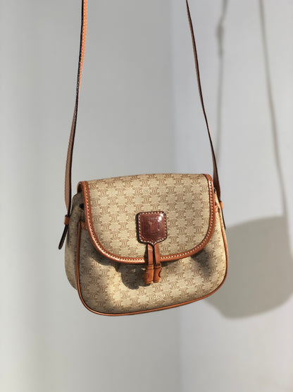 CELINE Macadam Blason Tassel Small Crossbody Shoulder bag Beige Vintage y3r5h2